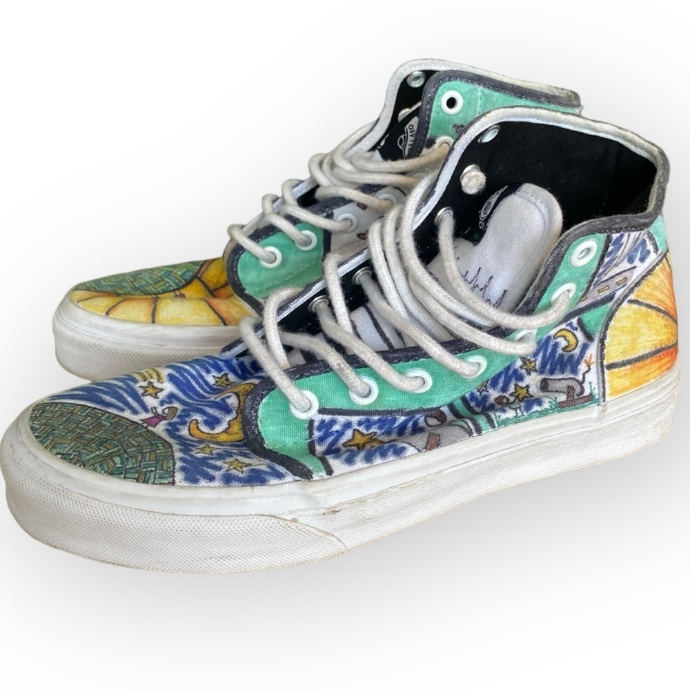 V4 Customized Vans - Picture 3 of 16